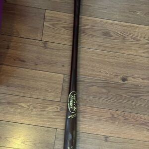 Louisville MLB Prime Genuine C 271 125 Maple Wood Baseball Bat 33.5, 30.5 0Z